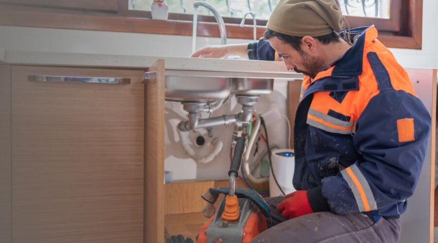 Professional same day plumber in Forreston, IL